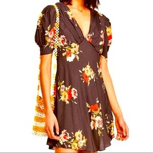 🔥HOST PICK🔥 FREE PEOPLE Floral Mini Dress